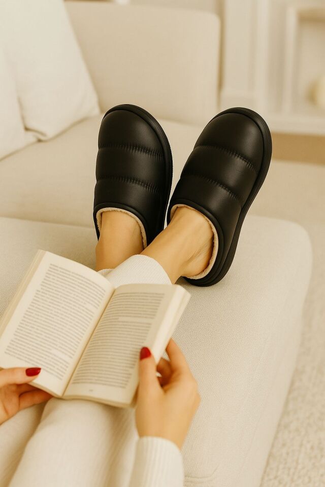 Peluş İçi Yünlü Kışlık Panduf Siyah Kadın Ev Terliği