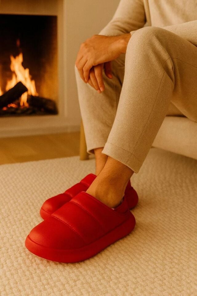 Peluş İçi Yünlü Kışlık Panduf Kırmızı Erkek Ev Terliği