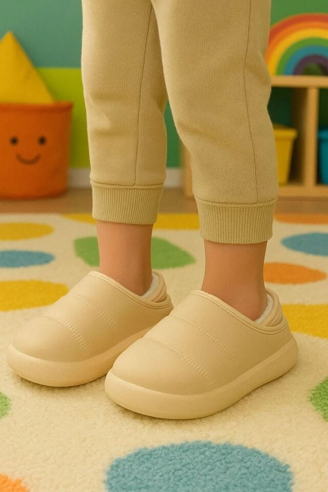 Peluş İçi Yünlü Kışlık Panduf Bej Çocuk Ev Terliği