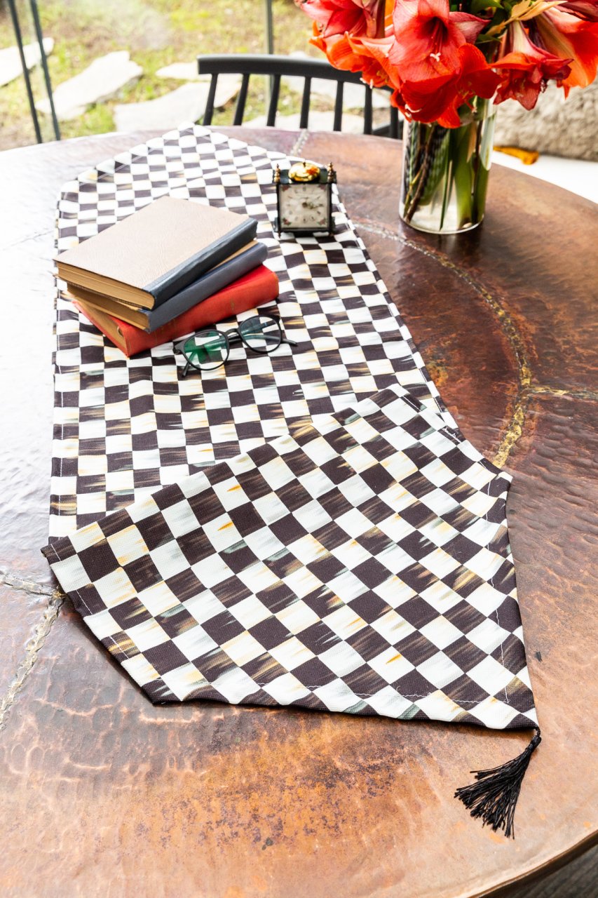 Black & White Duck Keten Runner 45 x 160